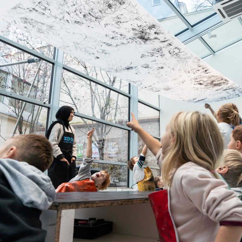 SCHWARZ WEISS: Atelier Workshops